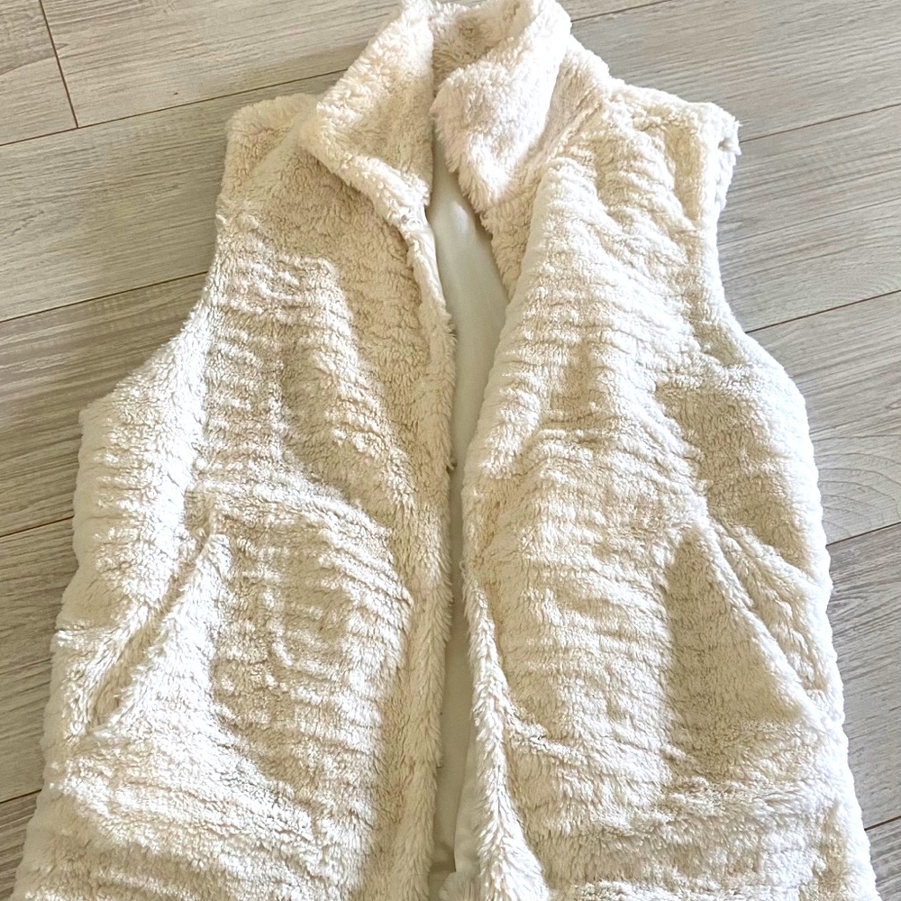 Off white fur vest